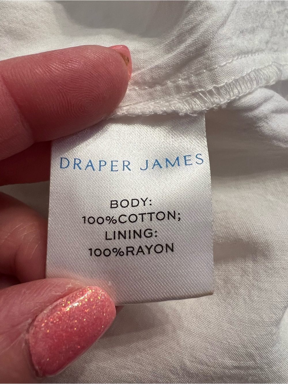 Like New- Draper James White Embroidered Button-Front Blouse. Size XXL - Picture 6 of 9